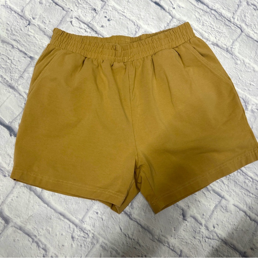 Tan Lounge shorts size small